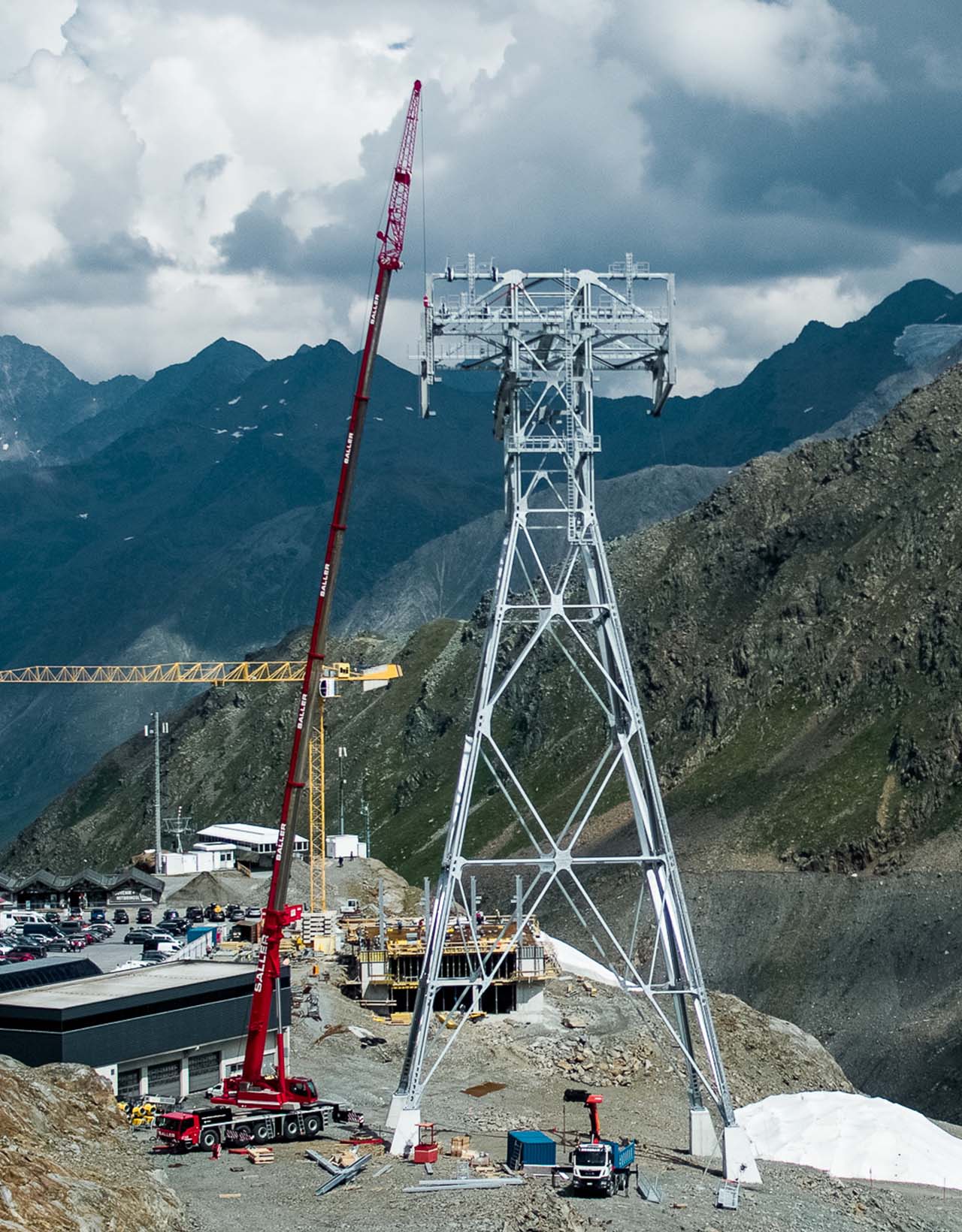 Filmproduktion Kaunertaler Gletscher - Werbefotograf Fulda Steffen Löffler Filmproduktion mit Tadano