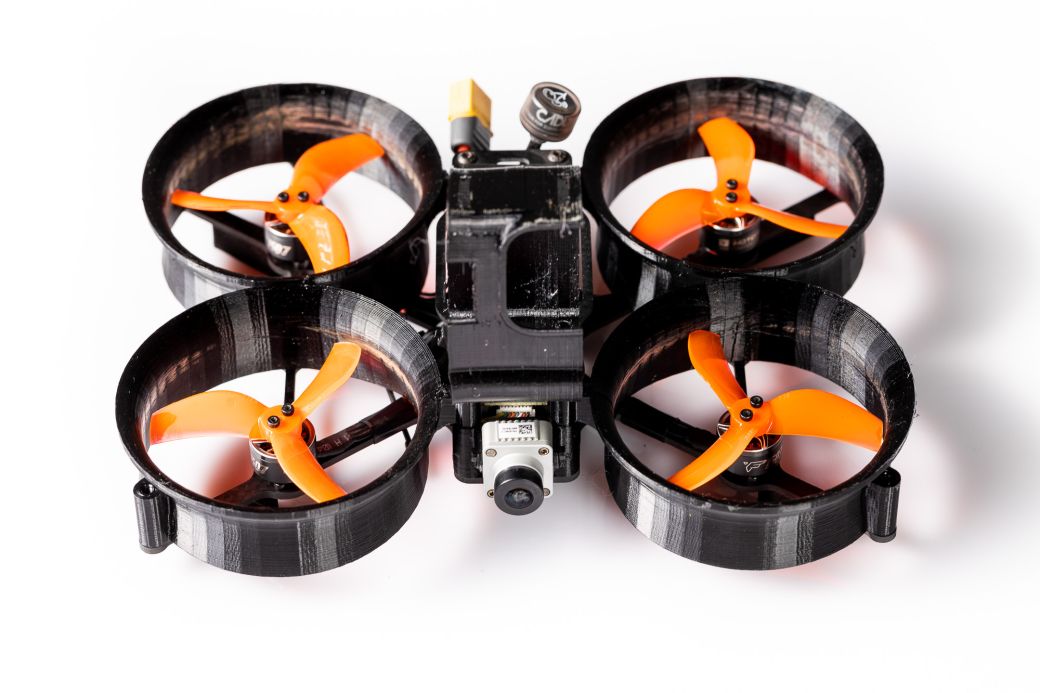 Cinewhoop - Indoor Drohnen Luftaufnahmen & Innenraumflüge